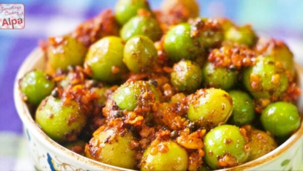 Boost your immunity with these mouth-watering karonda pickle and jelly recipes