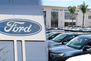 Ford Extends Employee Pricing to All Customers Amid New U.S. Tariffs