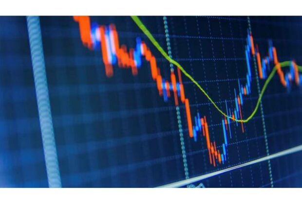 Treasury Yields Spike as Hedge Funds Dump Bonds